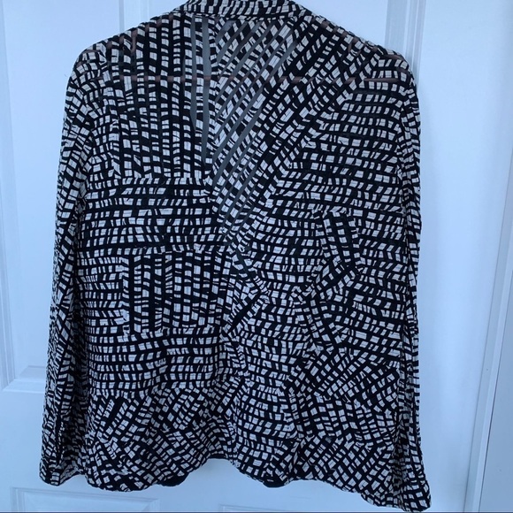TANJAY PRINTED LIGHT WEIGHT JACKET SIZE M - Picture 2 of 12